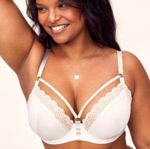 38H White Adore Me Bra